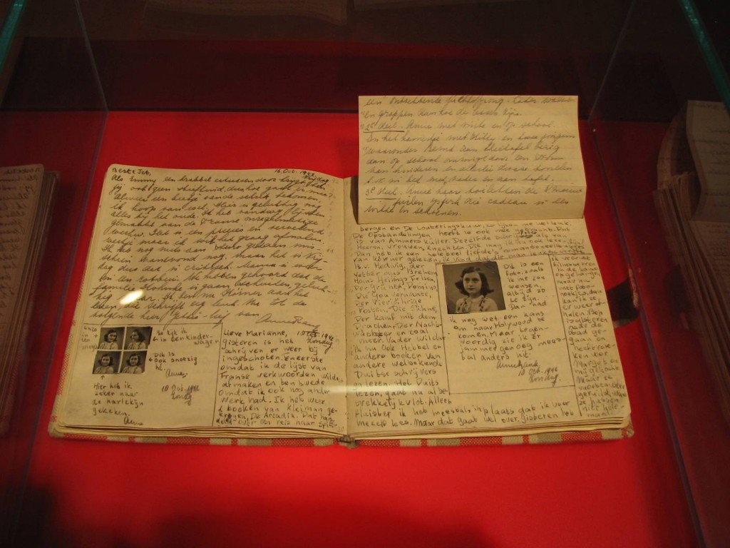 Cosa ci insegna il diario di Anna Frank su copyright, pubblico